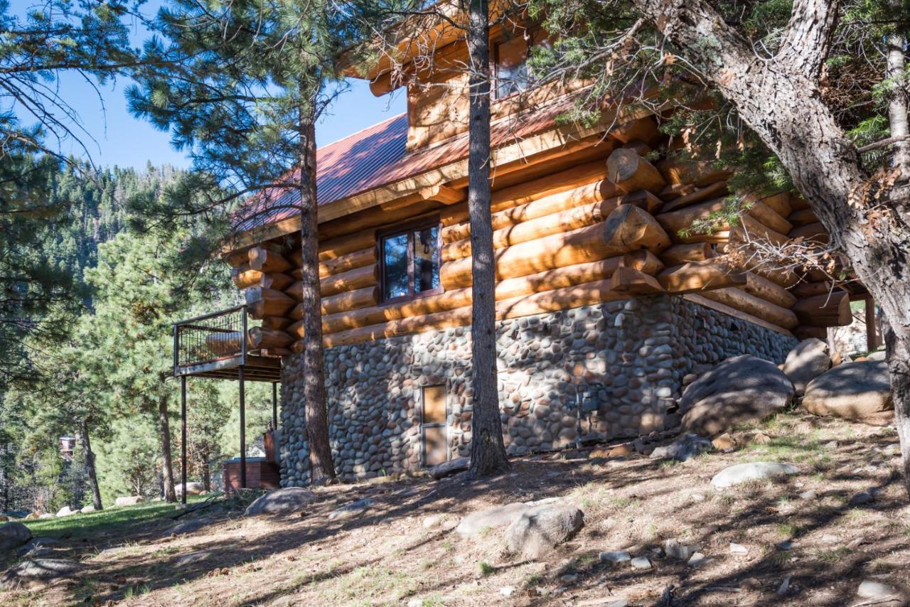 Bear Foot Lodge, 2 Bedrooms, Sleeps 6, Gas Grill, Walk To River, Hot Tub Ruidoso Zewnętrze zdjęcie